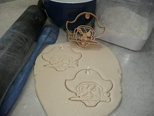 Pirate Face Cookie Cutter with Hat and Eye Patch 1