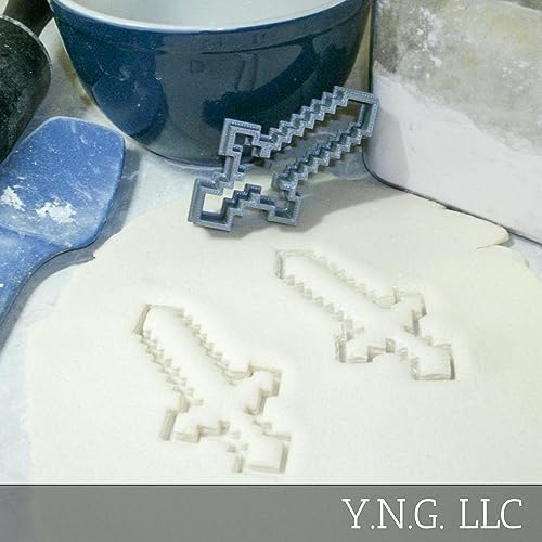 BLOCK ADVENTURE VIDEO GAME SWORD Cookie Cutter