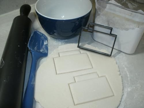 YNGLLC Classic Rock 1980s Cookie Cutter Set of 4