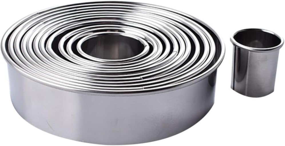 Hoement 12-Piece Cookie Cutter Set with Biscuit Mould