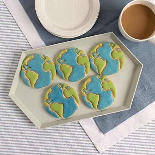 Bakerlogy Earth Cookie Cutter 1 Piece