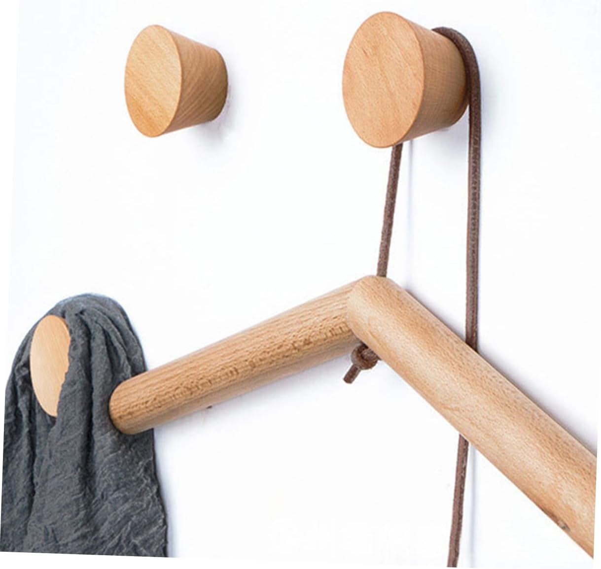 3Pcs Beech Wooden Wall Hooks Space-Saving Storage Organizer
