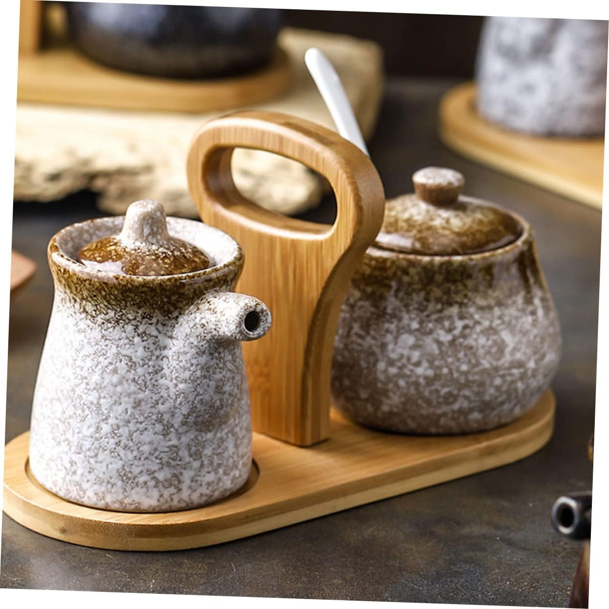 Zerodeko Ceramic Sauce Dispenser with Lid