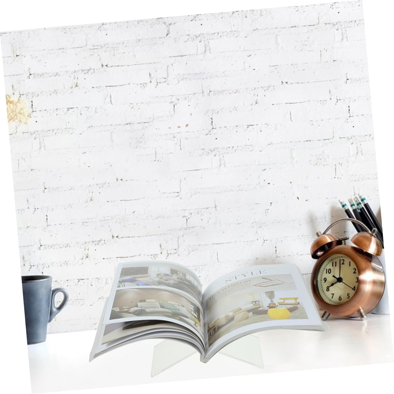 GOOHOCHY Acrylic Cookbook Stand for Kitchen and Desk