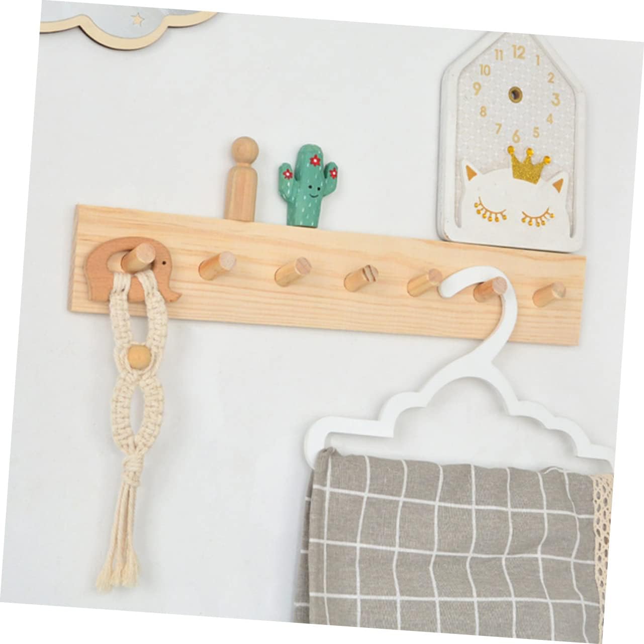 GLEAVI 1Pc Creative Wooden Coat Hook Minimalist Design