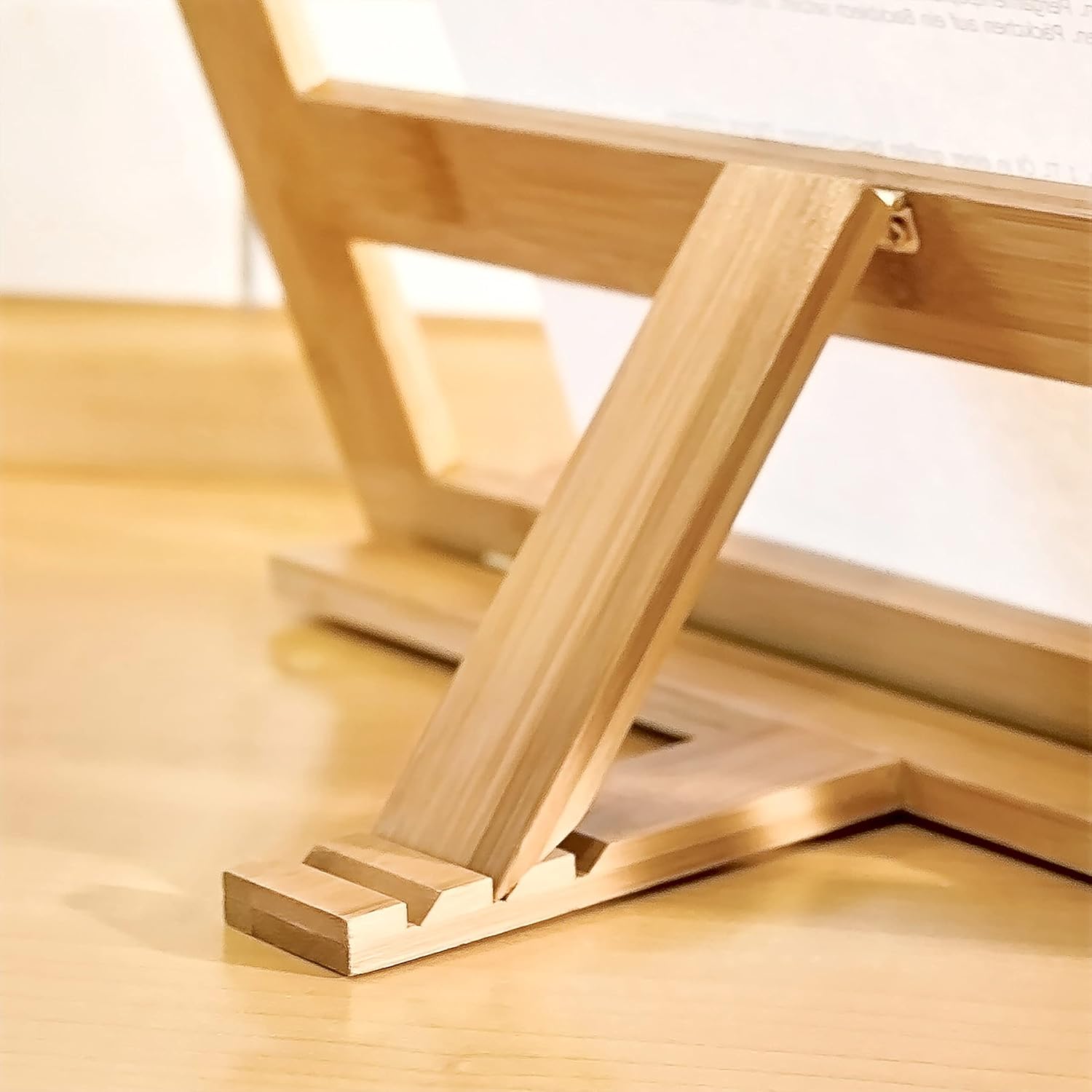 Relaxdays Bamboo Cookbook Holder Adjustable 3 Angles Brown