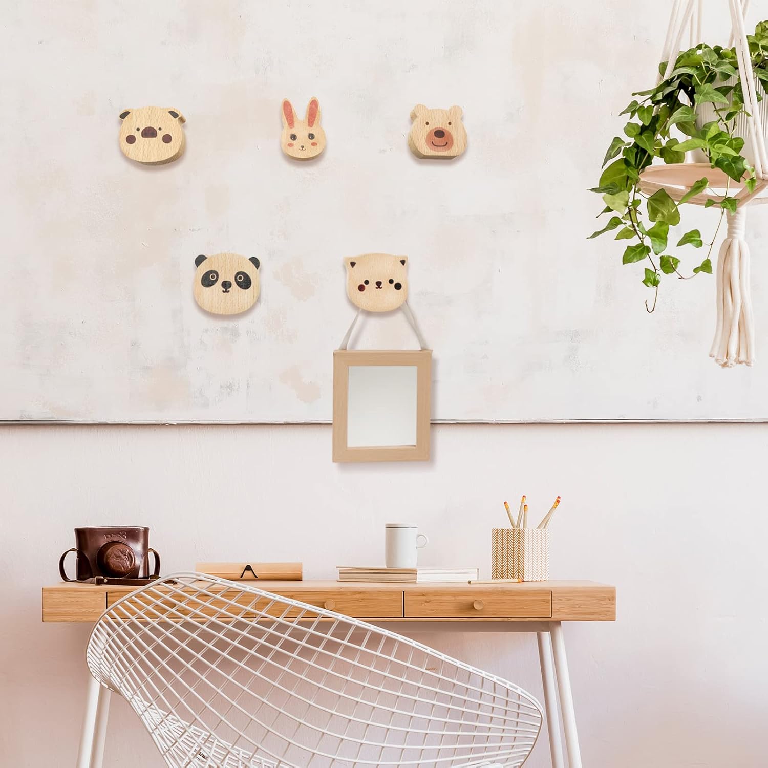 WONQEXZ Set of 5 Wooden Animal Wall Hooks