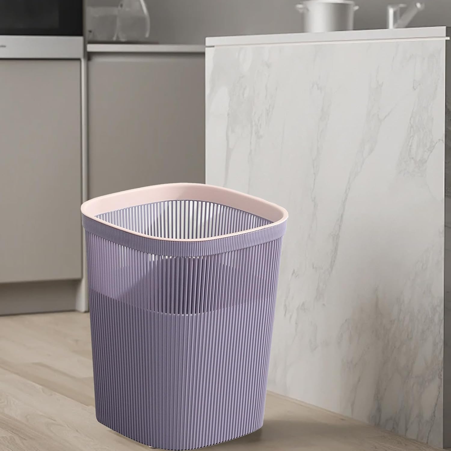 Stylish Round Trash Can with Lid for Bathrooms and Kitchens