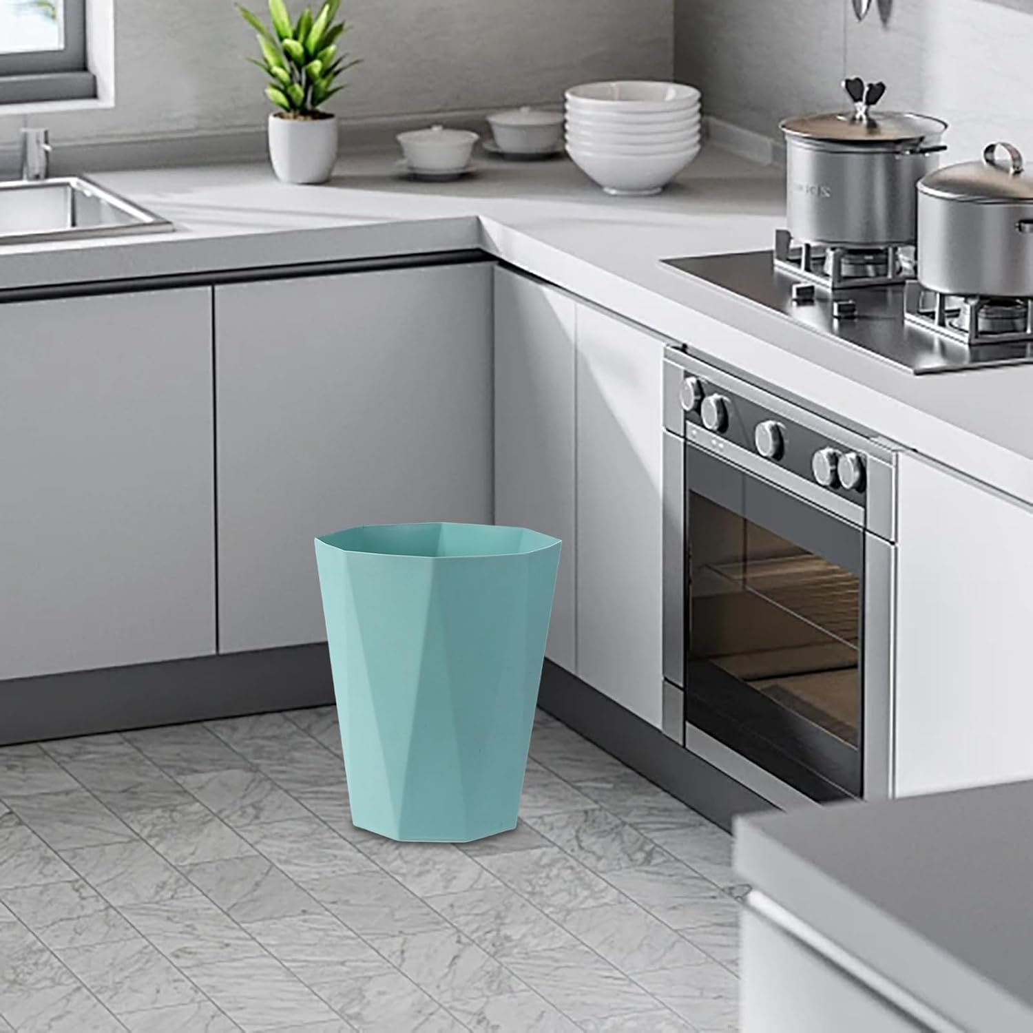 Small Trash Can with Large Opening - Green