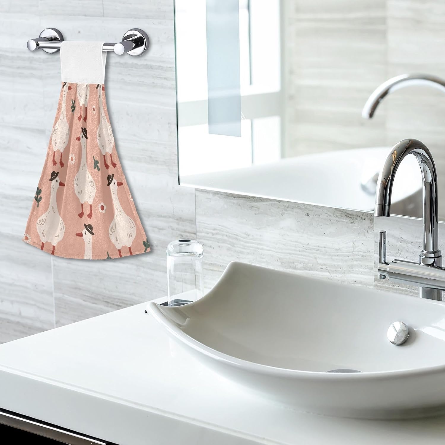 OTVEE Cute Goose Pattern Kitchen Towels 2 Pieces