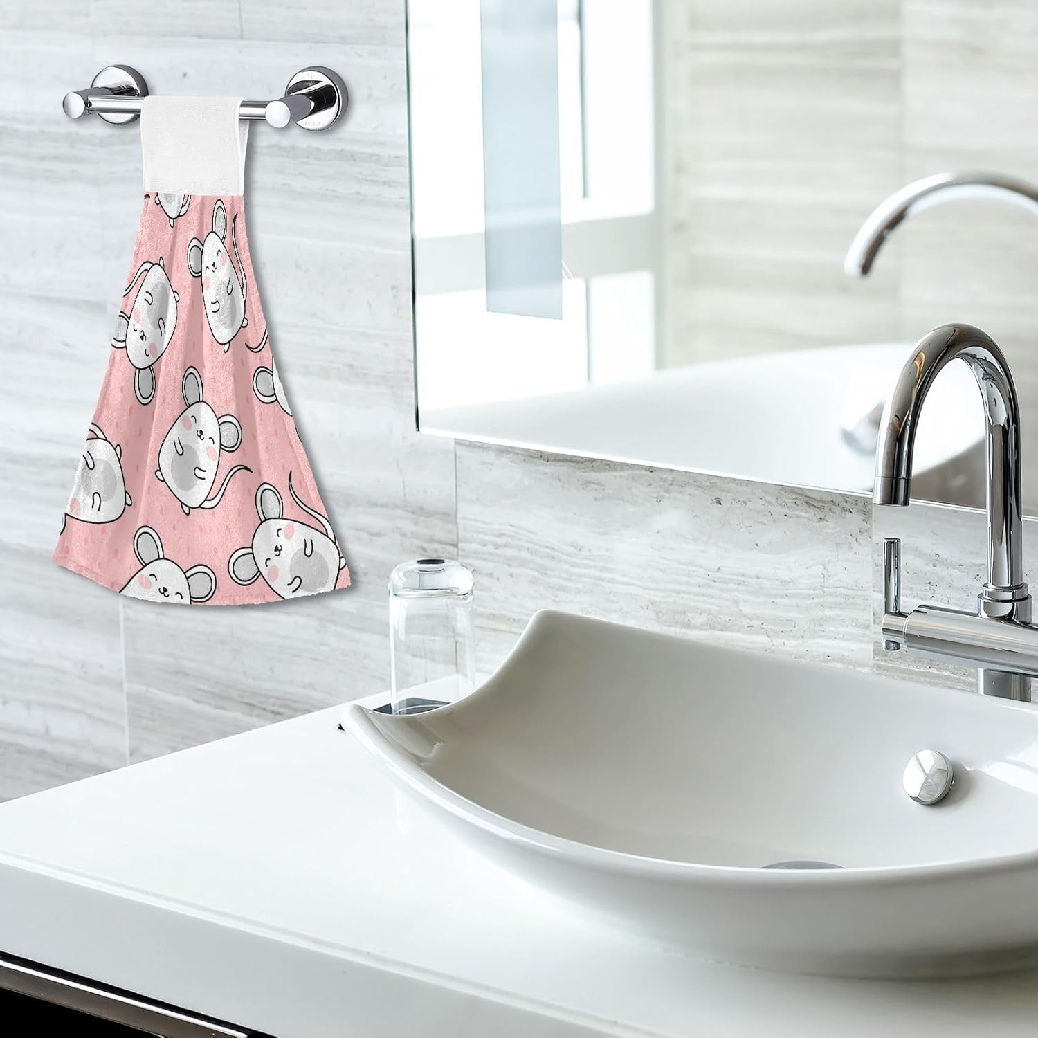 OTVEE Cute Mouse Pattern Kitchen Towels 2 Pieces