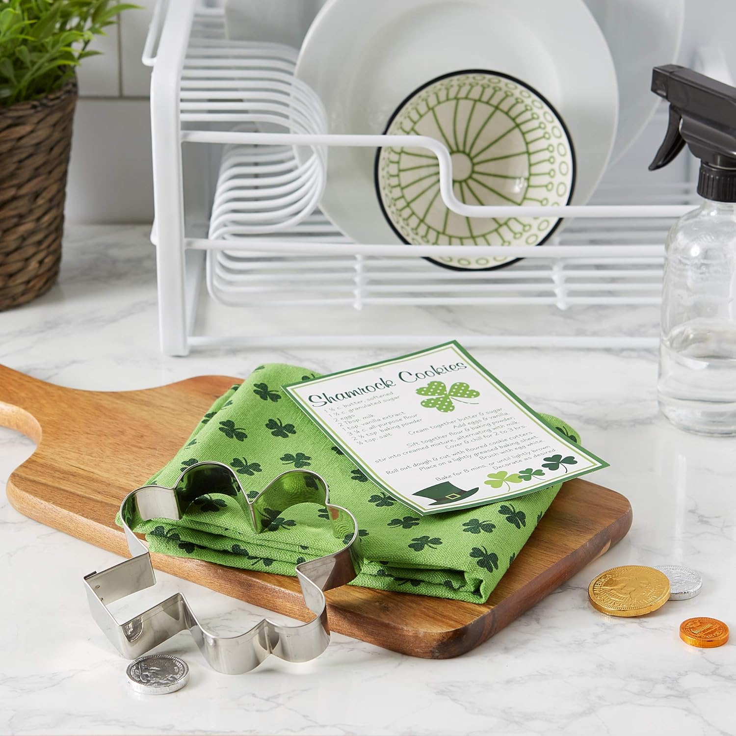 DII St Patricks Day Dish Towel Cookie Cutter Set 1