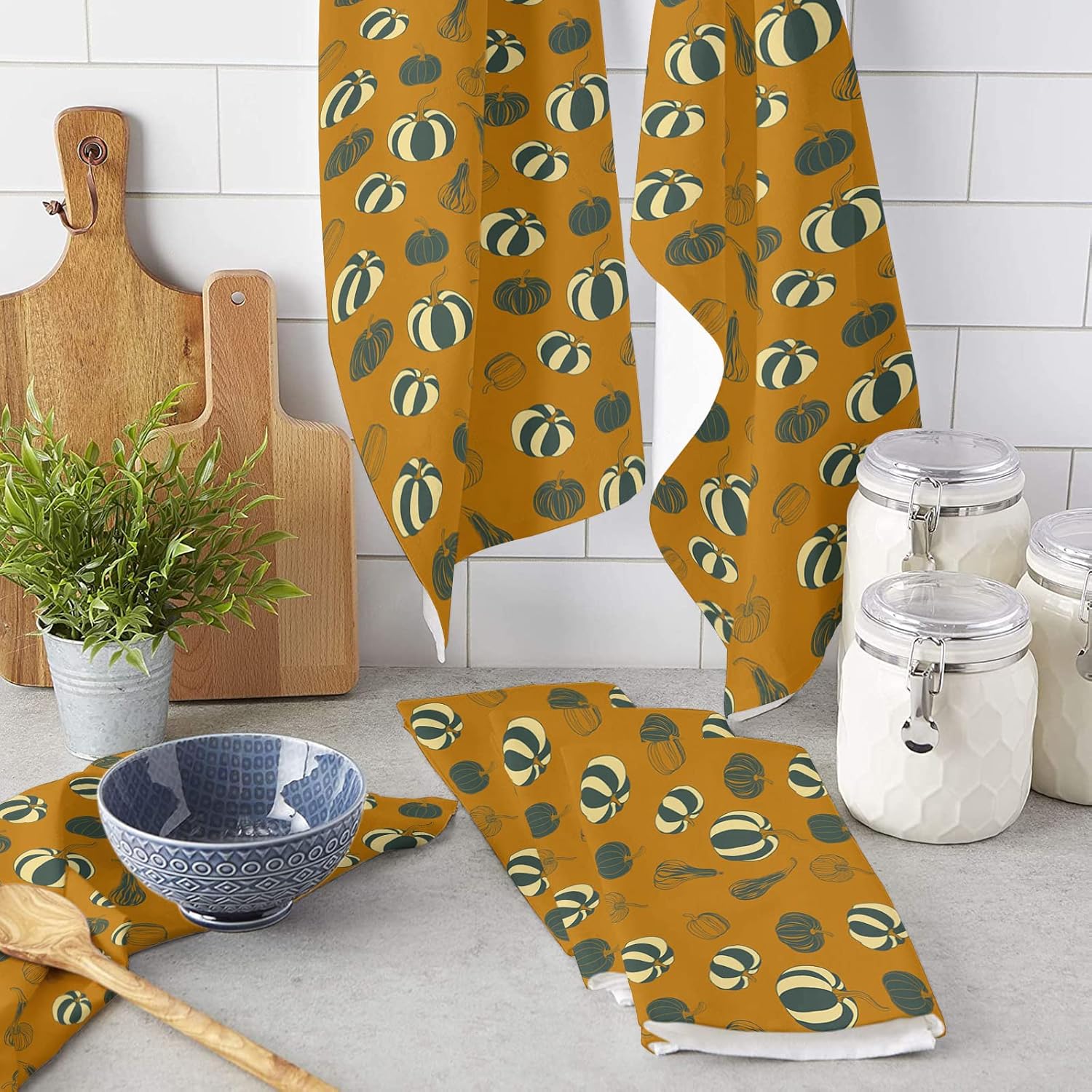 ZOE GARDEN Black White Pumpkin Dish Towel 18x28 1