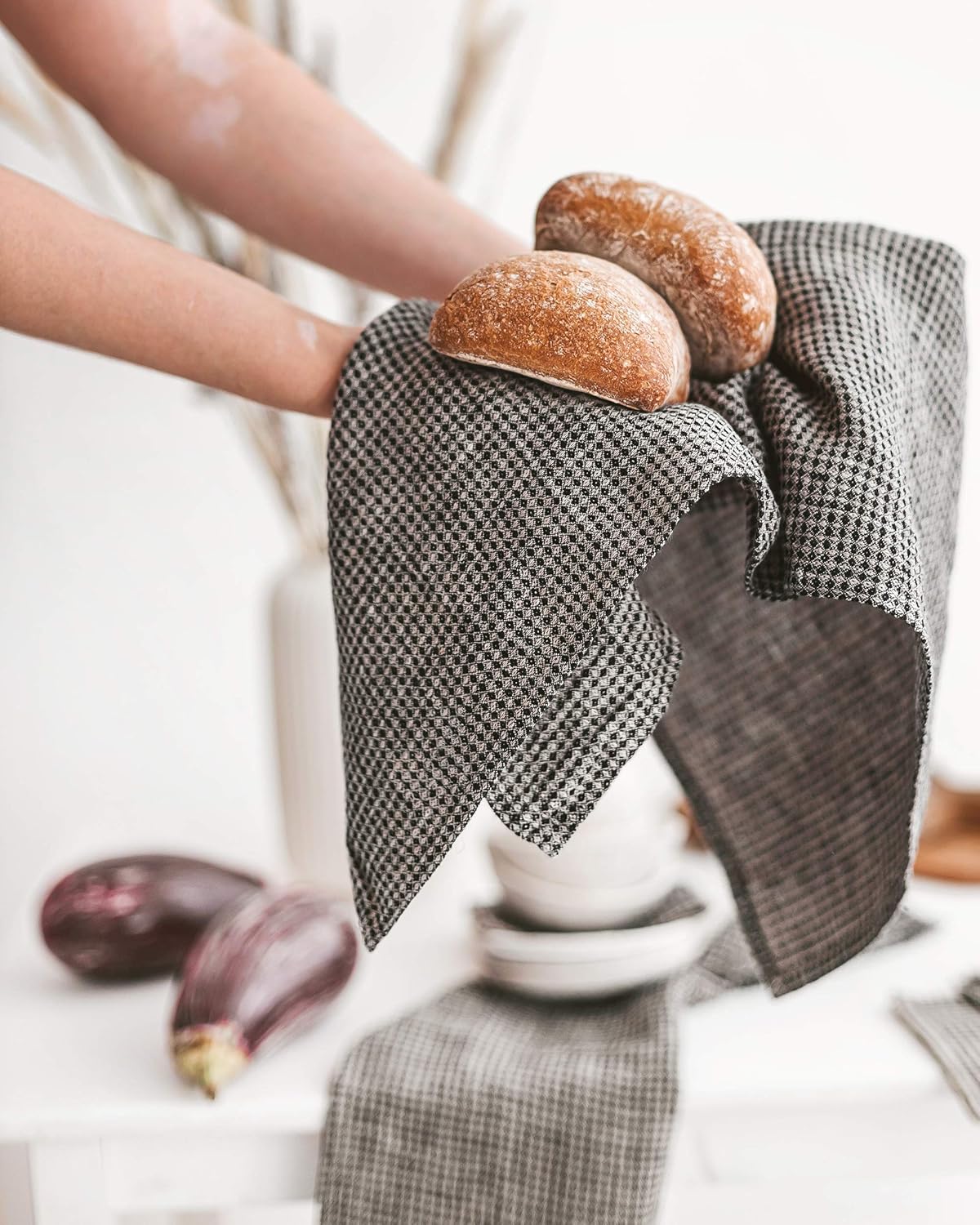 Pure Linen Hand Towels Set of 2 - Waffle Weave Black-Natural