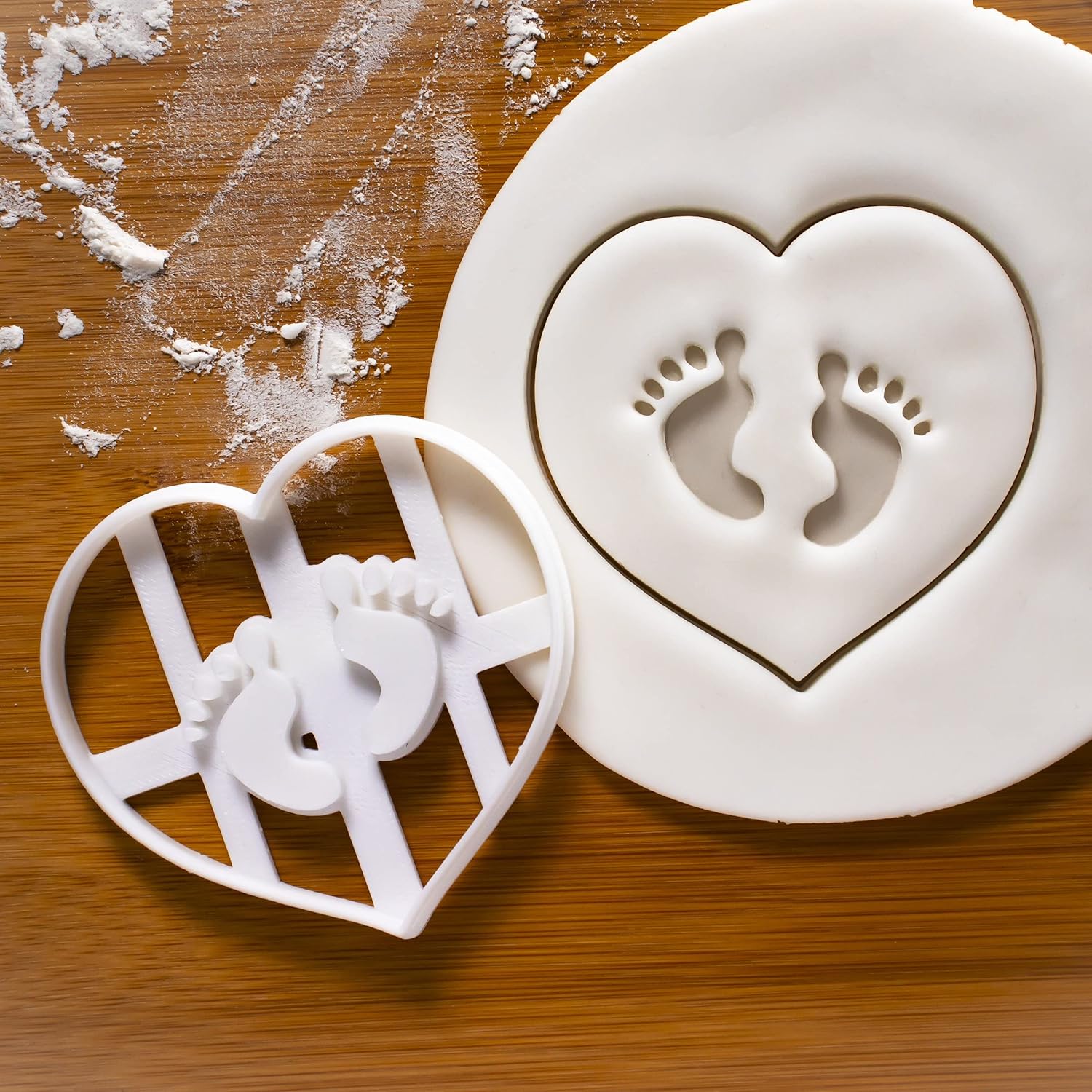 Baby Footprints Cookie Cutter - 1 Piece Bakerlogy